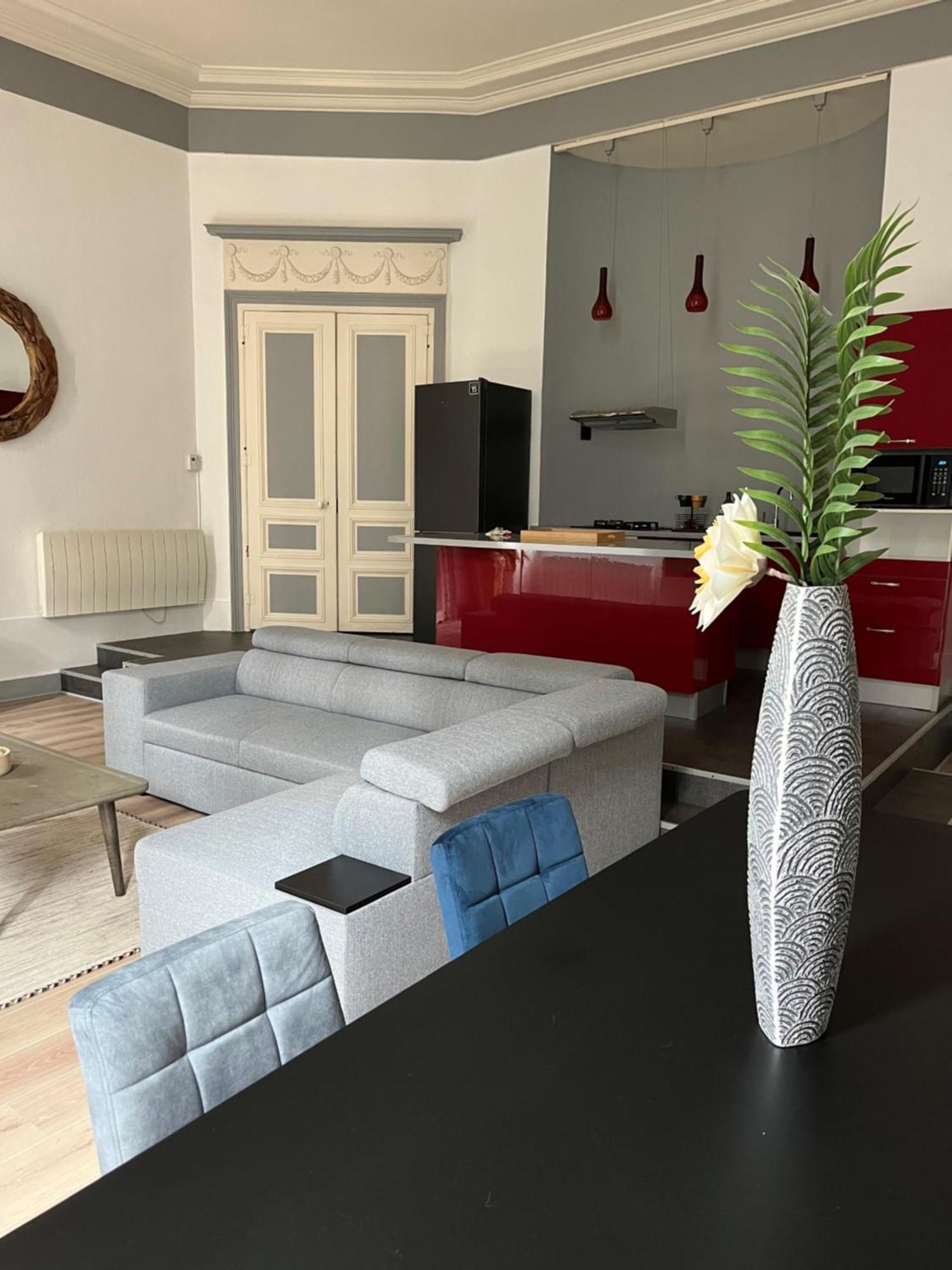 Au Palais - Wifi Apartment *